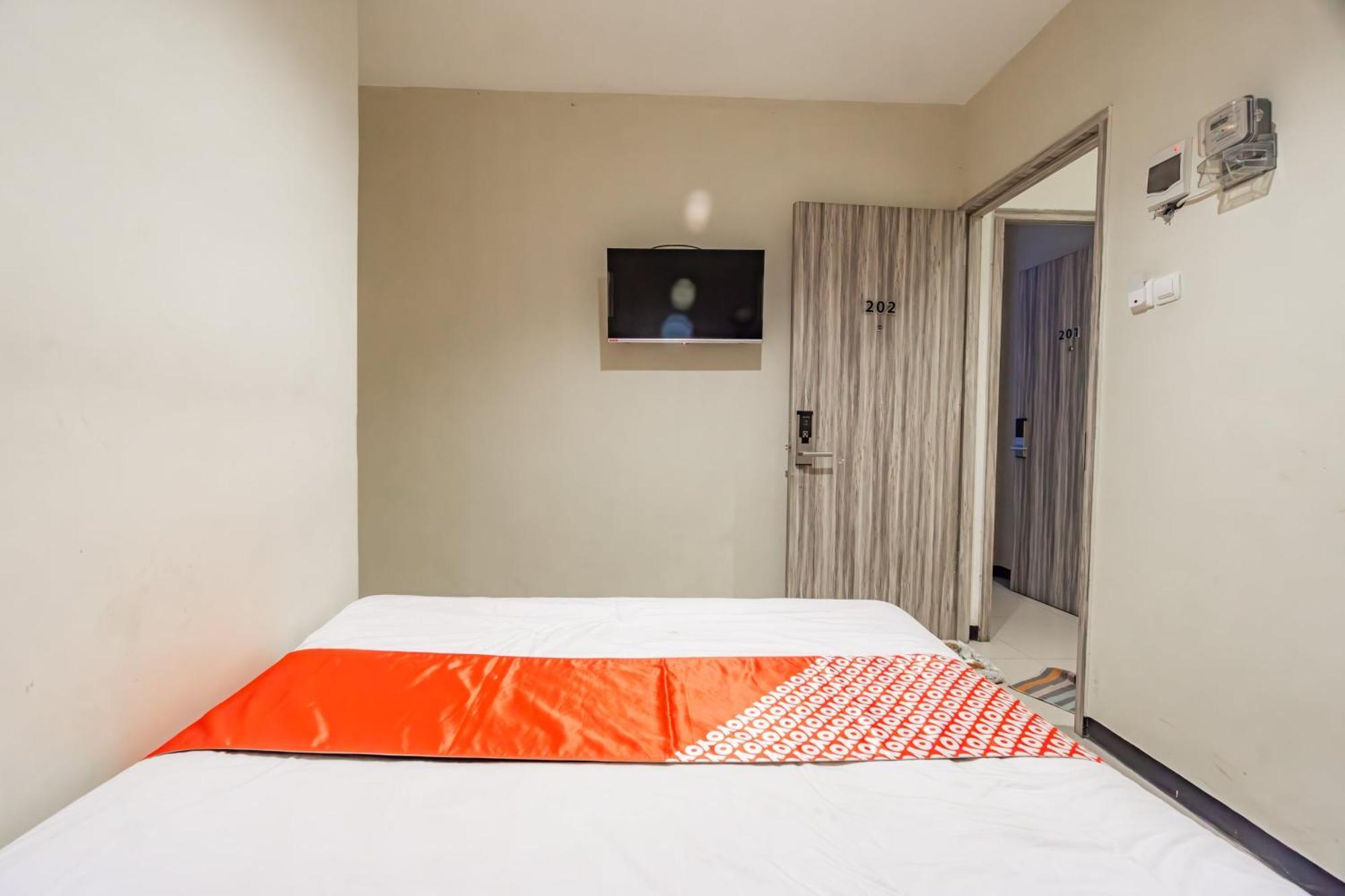 Ace Business Hotel Galaxy Surabaya Luaran gambar