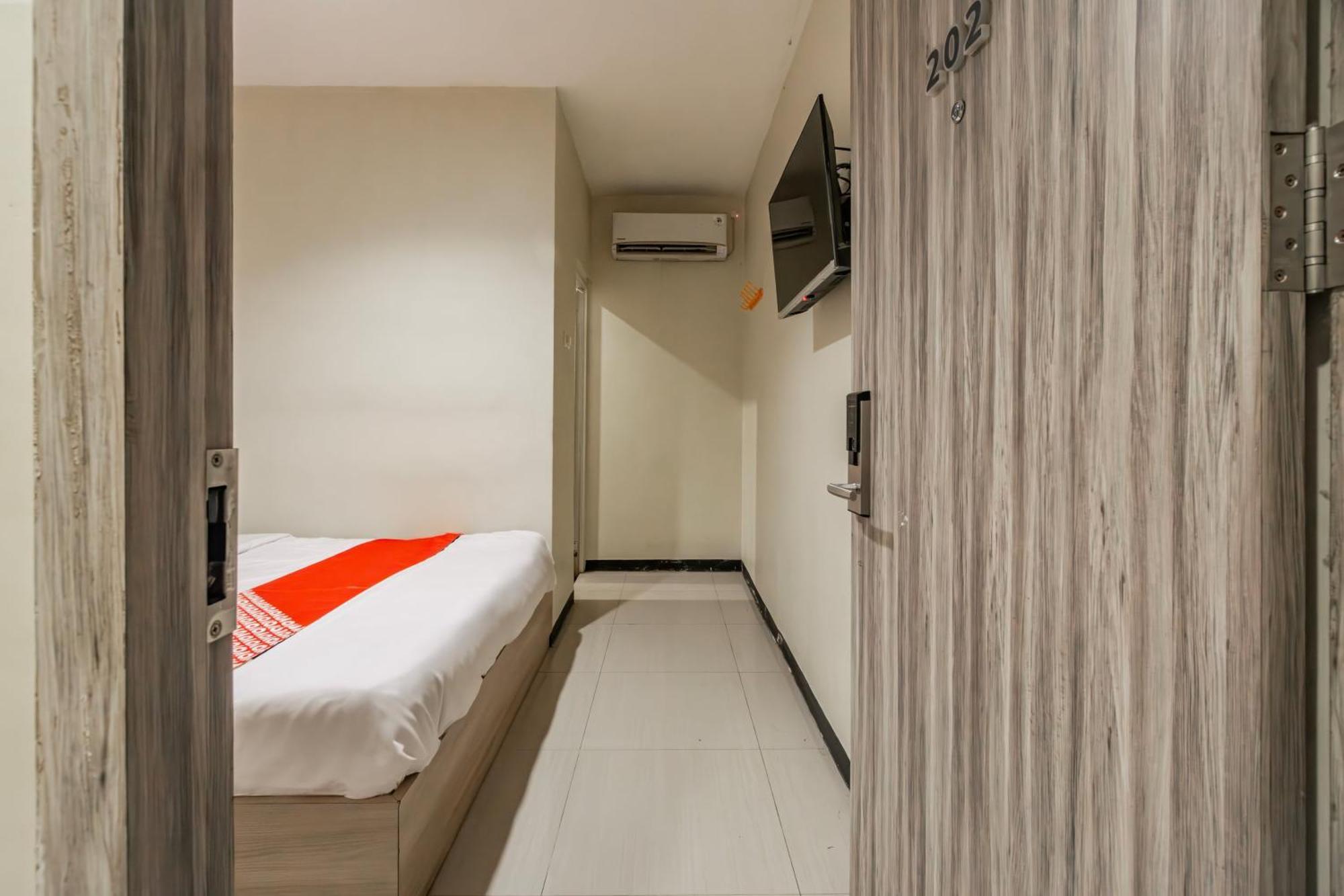 Ace Business Hotel Galaxy Surabaya Luaran gambar