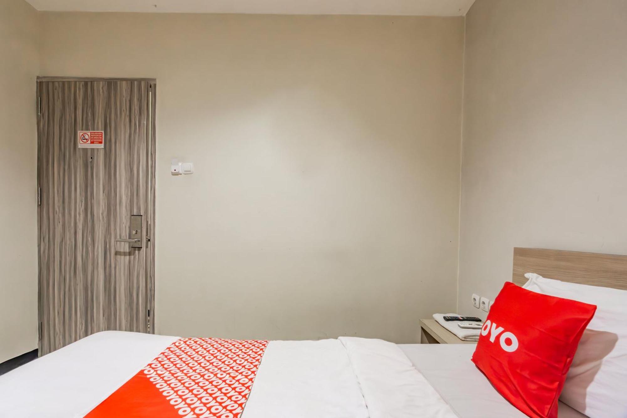 Ace Business Hotel Galaxy Surabaya Luaran gambar
